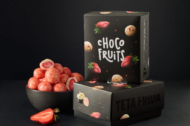 premium Choco fruits Ganze Erdbeeren in weißer Schokolade mit Sahne