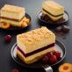 New York Cheesecake je tu. In z njim še Milli Vanilli.
