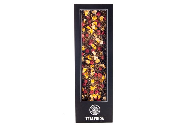 Zartbitter Schokolade mit Pfirsich, roten Johannisbeeren und Orangenschale