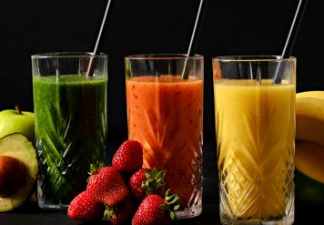 Sommererfrischung mit Smoothies
